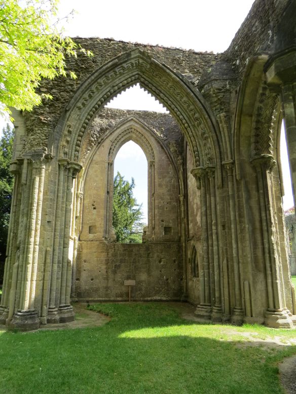 glastonbury_abbey6